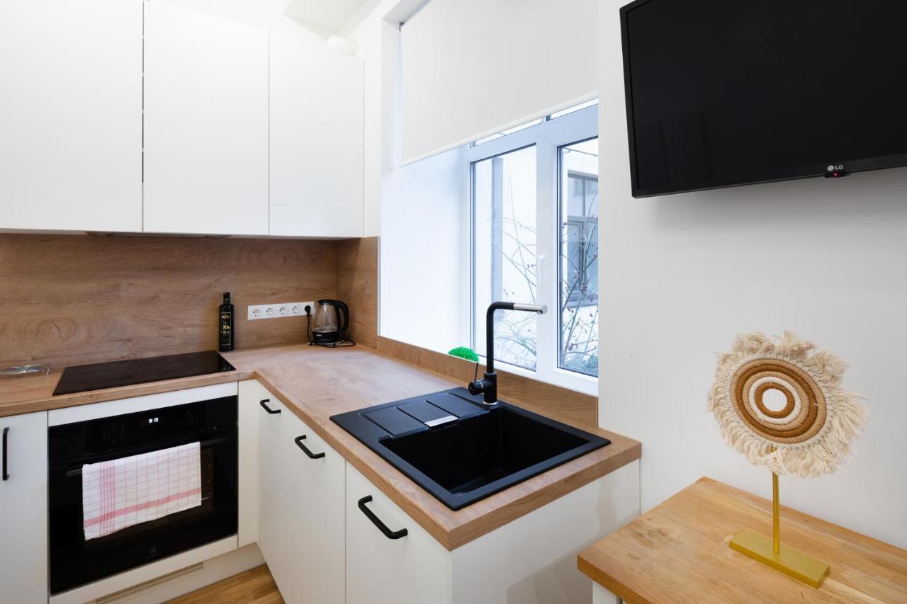 Brivibas House Design Apartments In City Center Riga Exterior foto